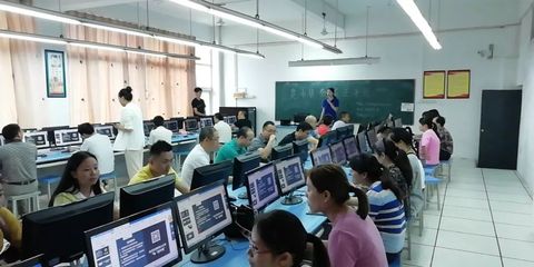 培訓火熱進行，高考佳績頻傳——中國教育出版網(wǎng)全面助力四川資中教育信息化發(fā)展